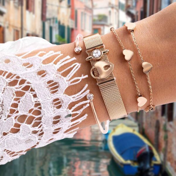 heart bracelet